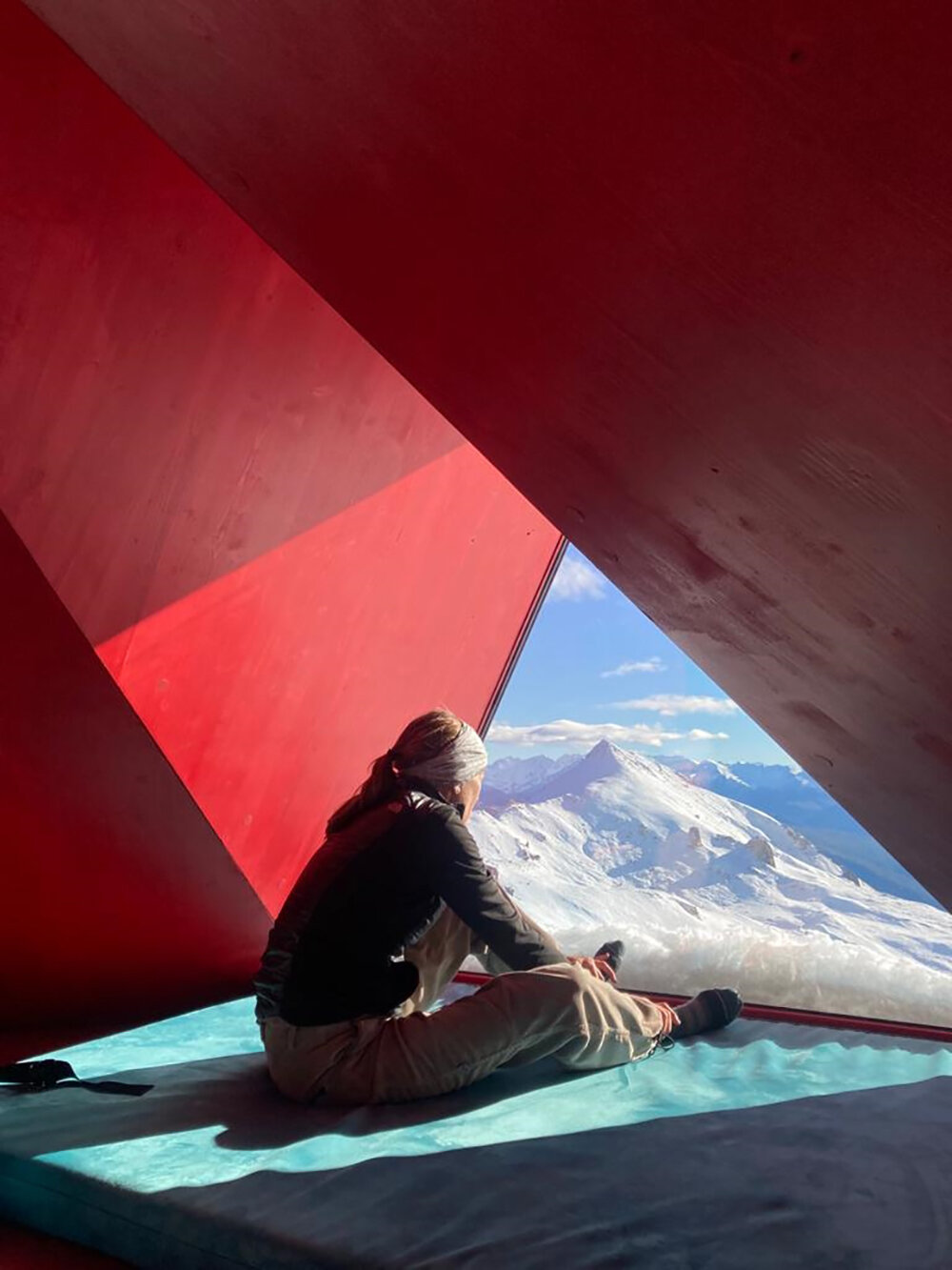 pinwheel shelter emerges as a foldable wooden and aluminum tent on a remote alpine slope