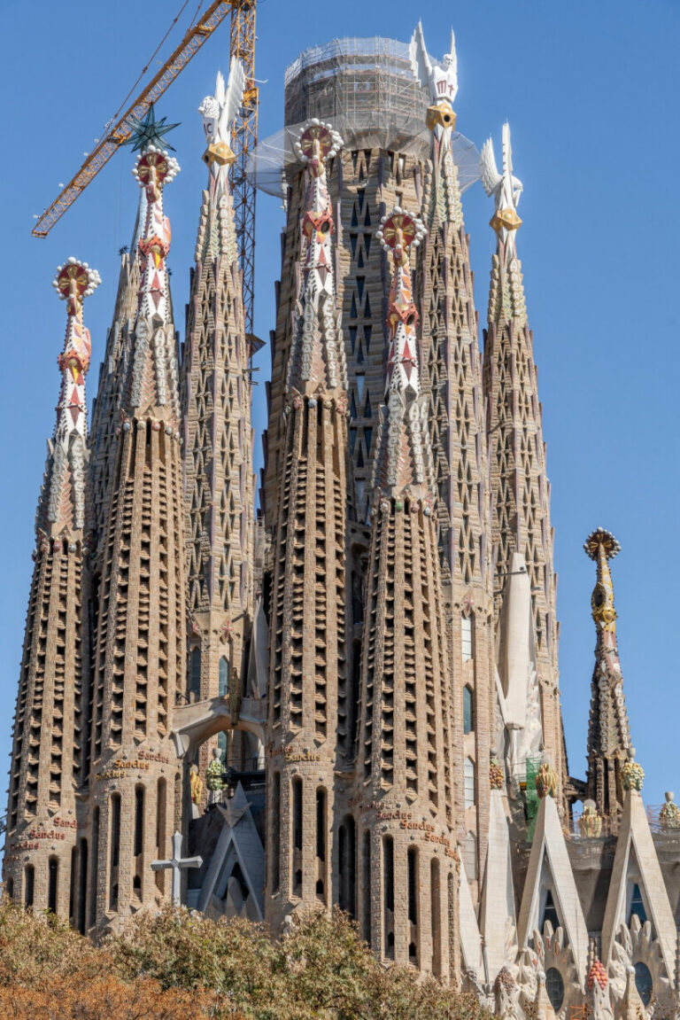 Barcelona’s Sagrada Familia Set To Be Completed In 2026, In Time For ...