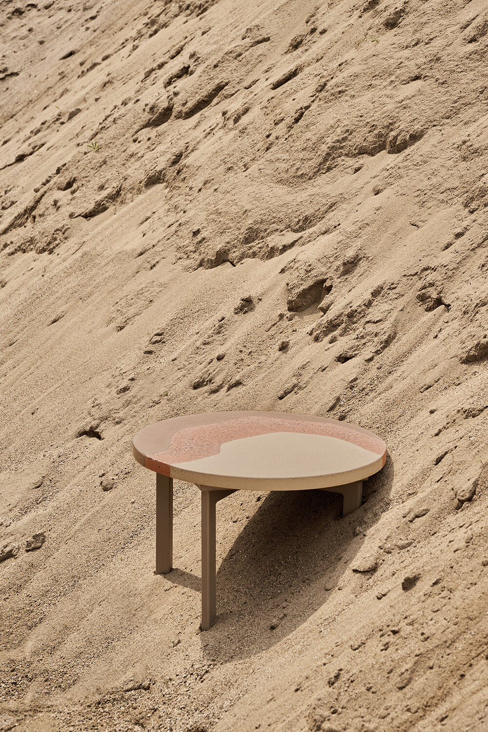 CTRLZAK traces earth's stratification in mediterranean-inspired series for urbi et orbi