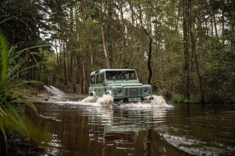 bedeo’s retrofit kit turns classic cars like defender into electric vehicles with in-wheel motors