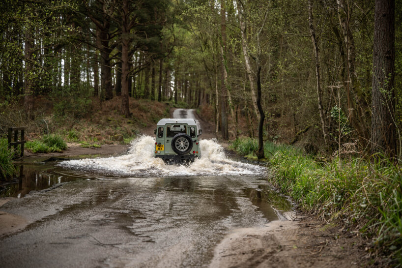 bedeo’s retrofit kit turns classic cars like defender into electric vehicles with in-wheel motors