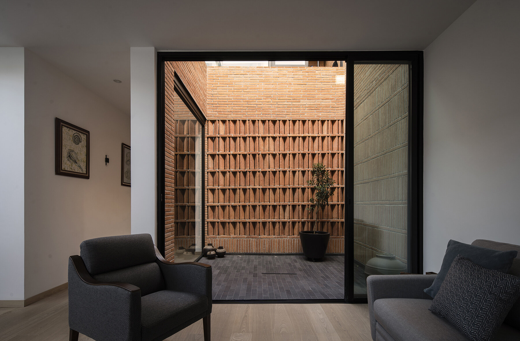 casa-cantellano-designboom-full