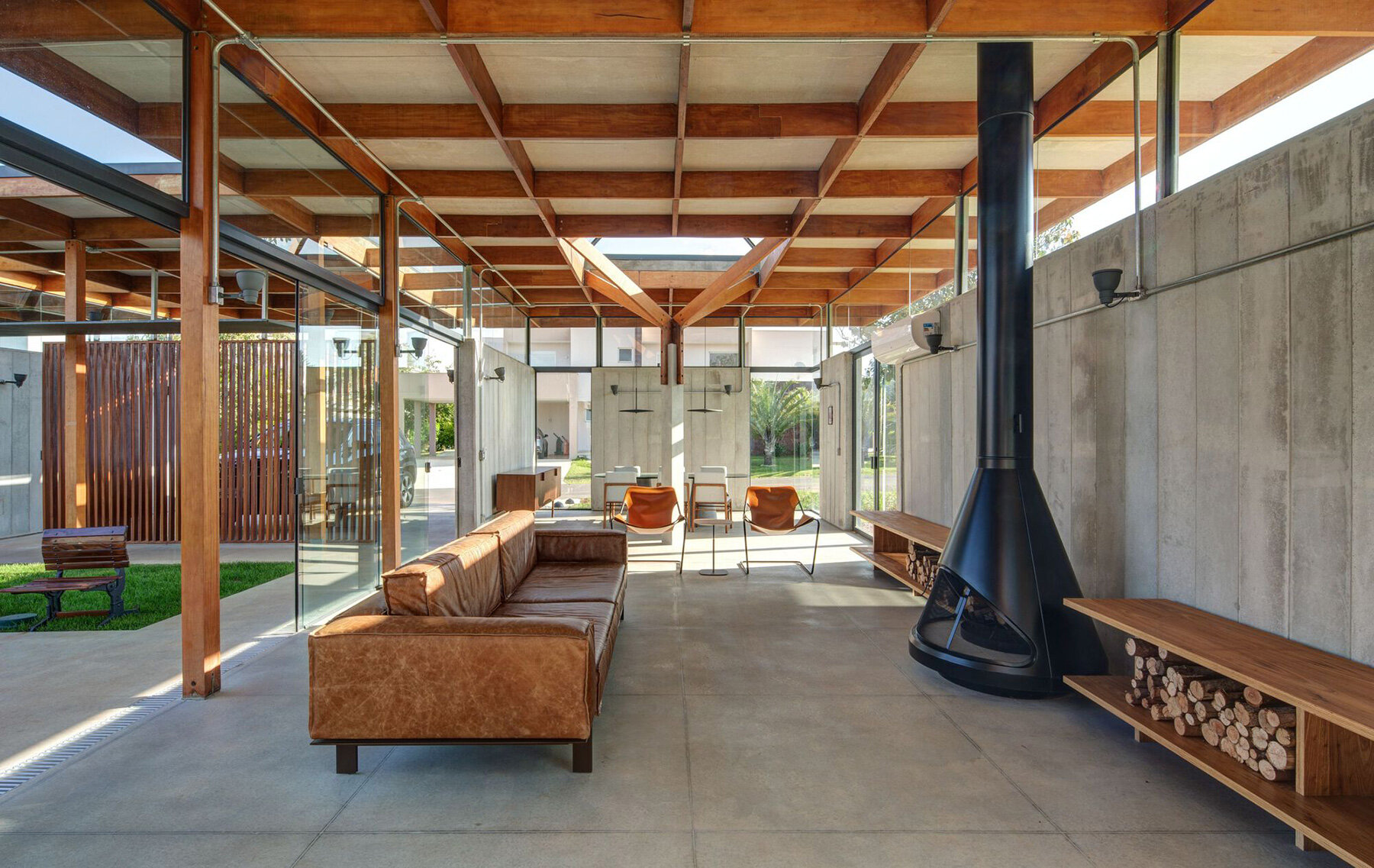 casa-serra-azul-apiacas-arquitetos-brazil-designboom-06a