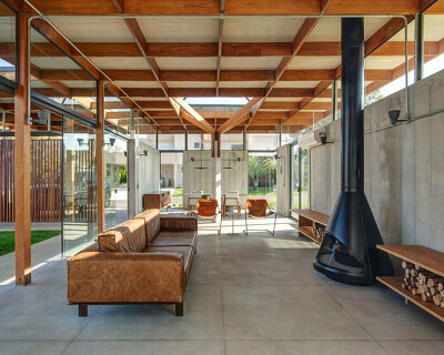 apiacás arquitetos designs casa serra azul like a sunny cloister in brazil