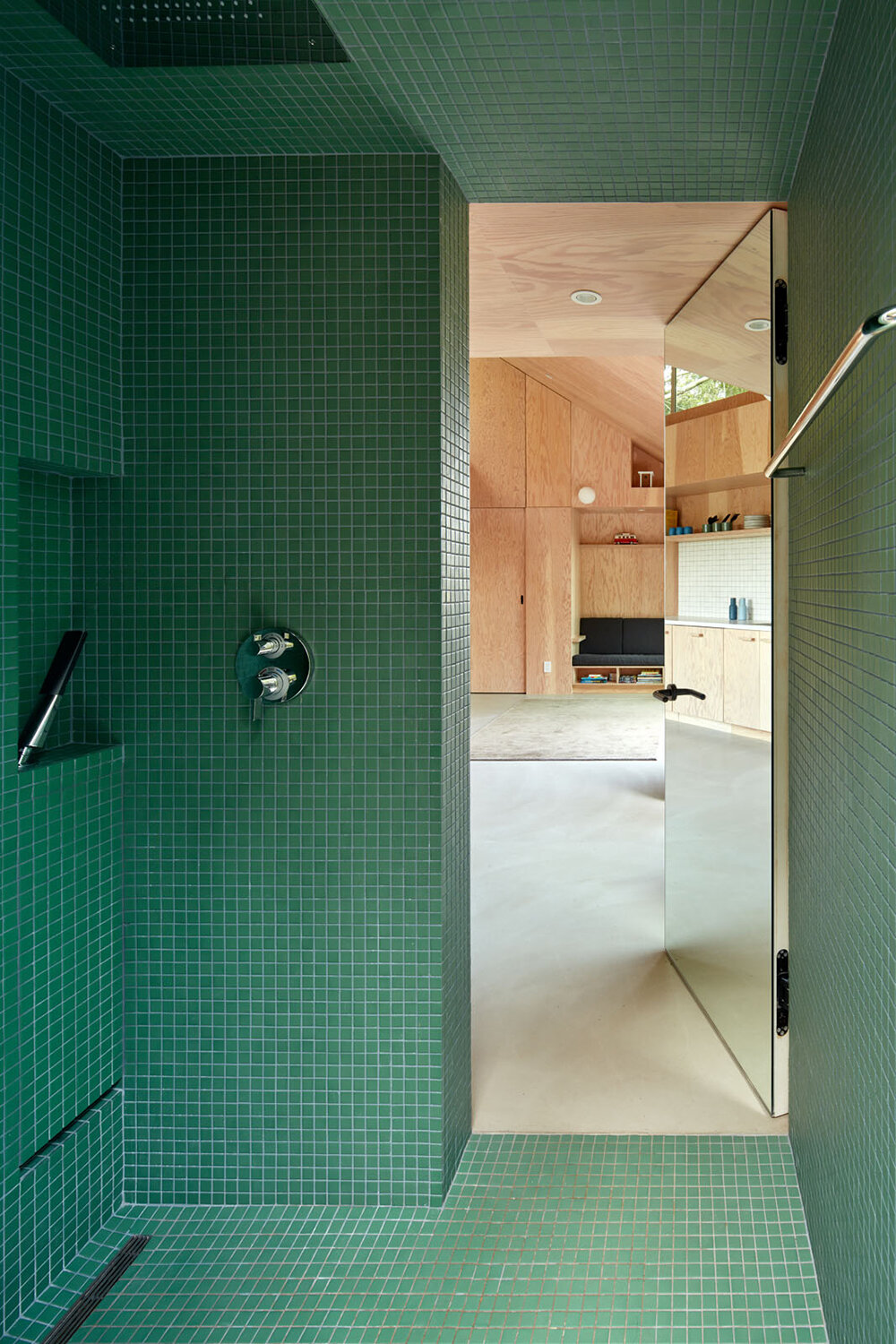 mork-ulnes architects tucks a 38 sqm guesthouse on a steep hillside in california