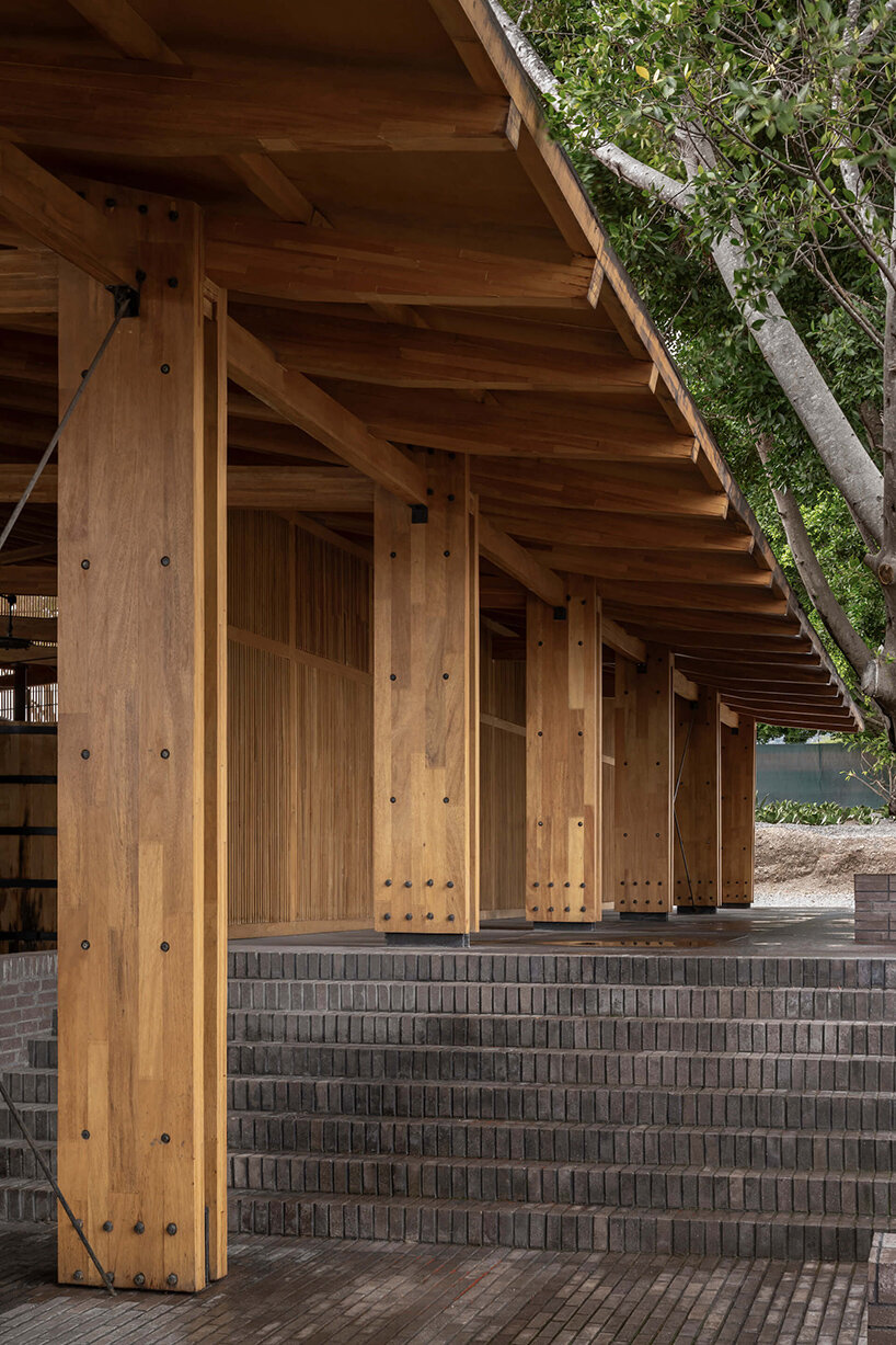 estudio-ala-mezcal-production-palenque-mexico-designboom-03.jpg