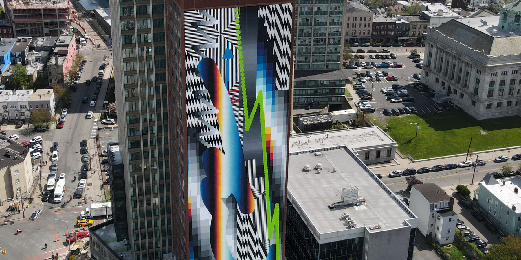 felipe-pantone-optichromie-for-jersey-city-new-york-designboom-ban2