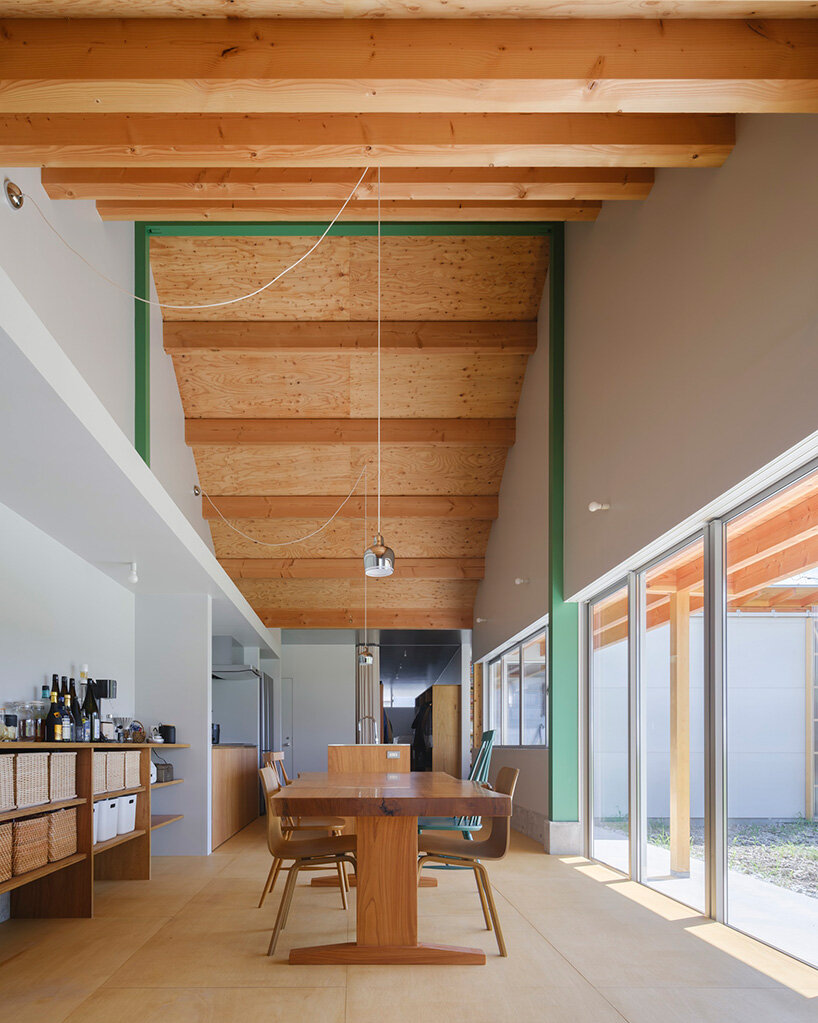 hokuriku residence no.3: chidori studio's industrial take on japanese machiya