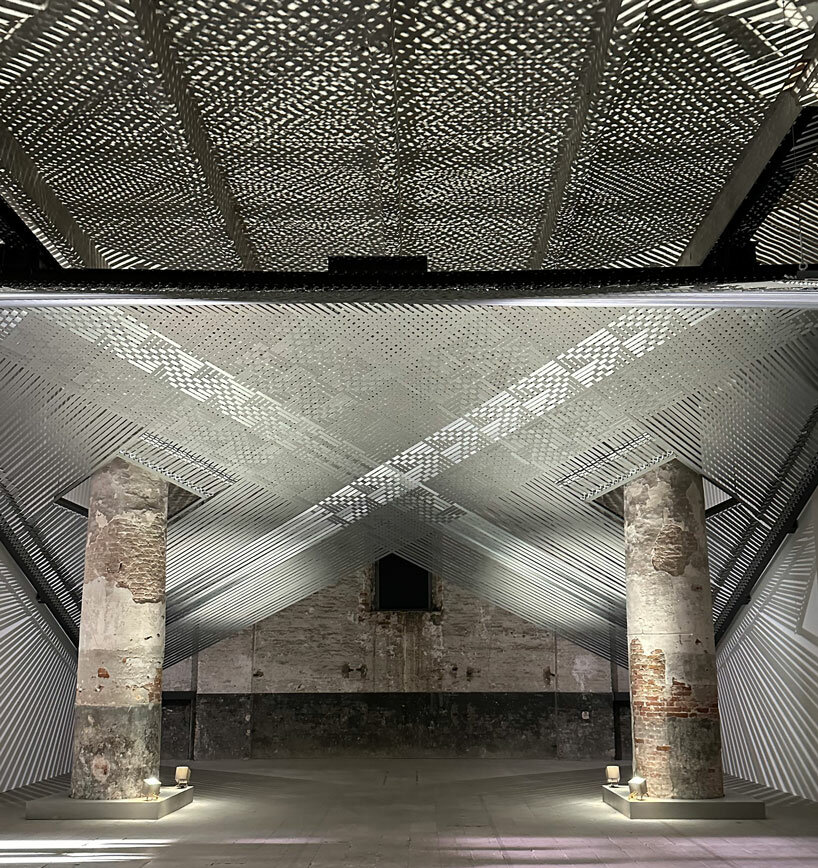 mataaho collective's installation pays tribute to traditional māori weaving at venice biennale