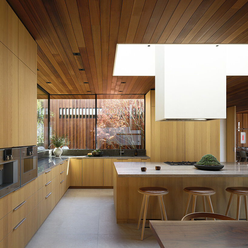 montalba architects infuses carla ridge residence with pockets of nature in beverly hills