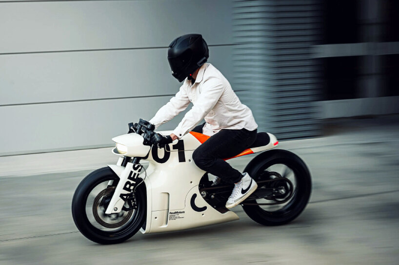 sci-fi meets electric cafe racer in real motors’ latest two-wheeler ...