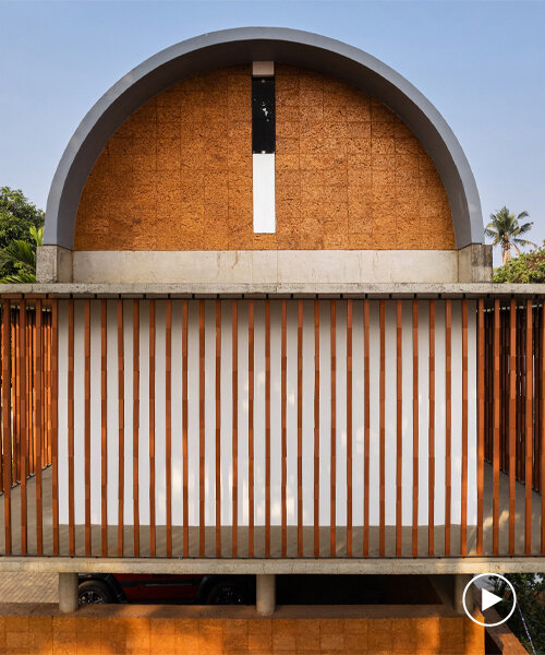 LIJO RENY fronts the stoic wall residence with fluted terracotta blocks in kerala