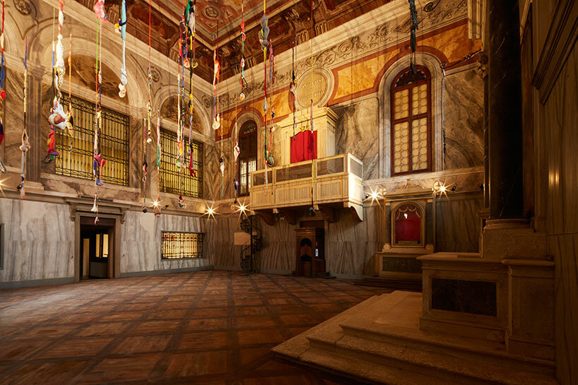 威尼斯艺术双年展上，梵蒂冈馆在女子监狱内成形