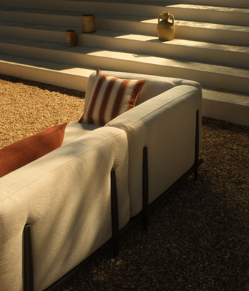 unopiù’s davos collection continues comfort of interior furniture to outdoor spaces