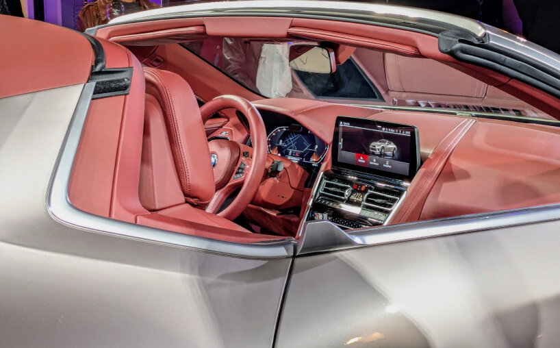 tampilan detail interior BMW Skytop | gambar ©designboom