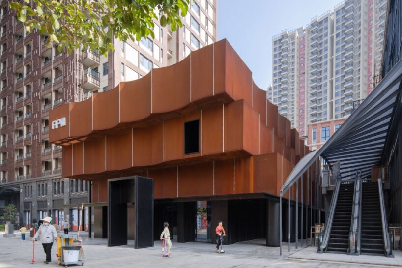 dazhou and associates wraps art gallery in china in corten steel