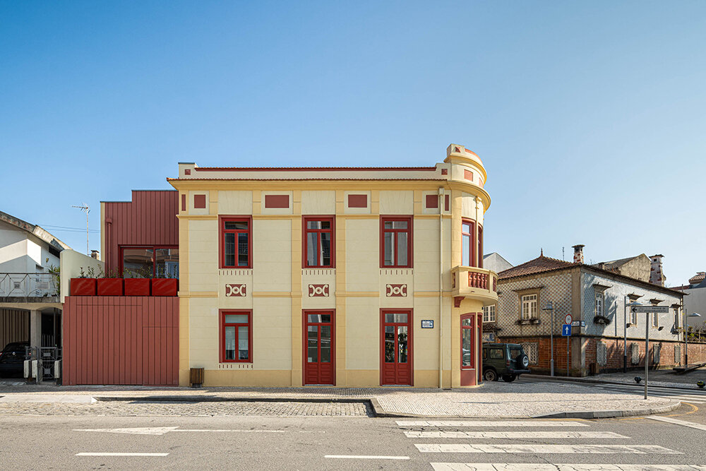 REM'A brinca com ritmos lineares para elevar o novo edifício renascentista em Portugal