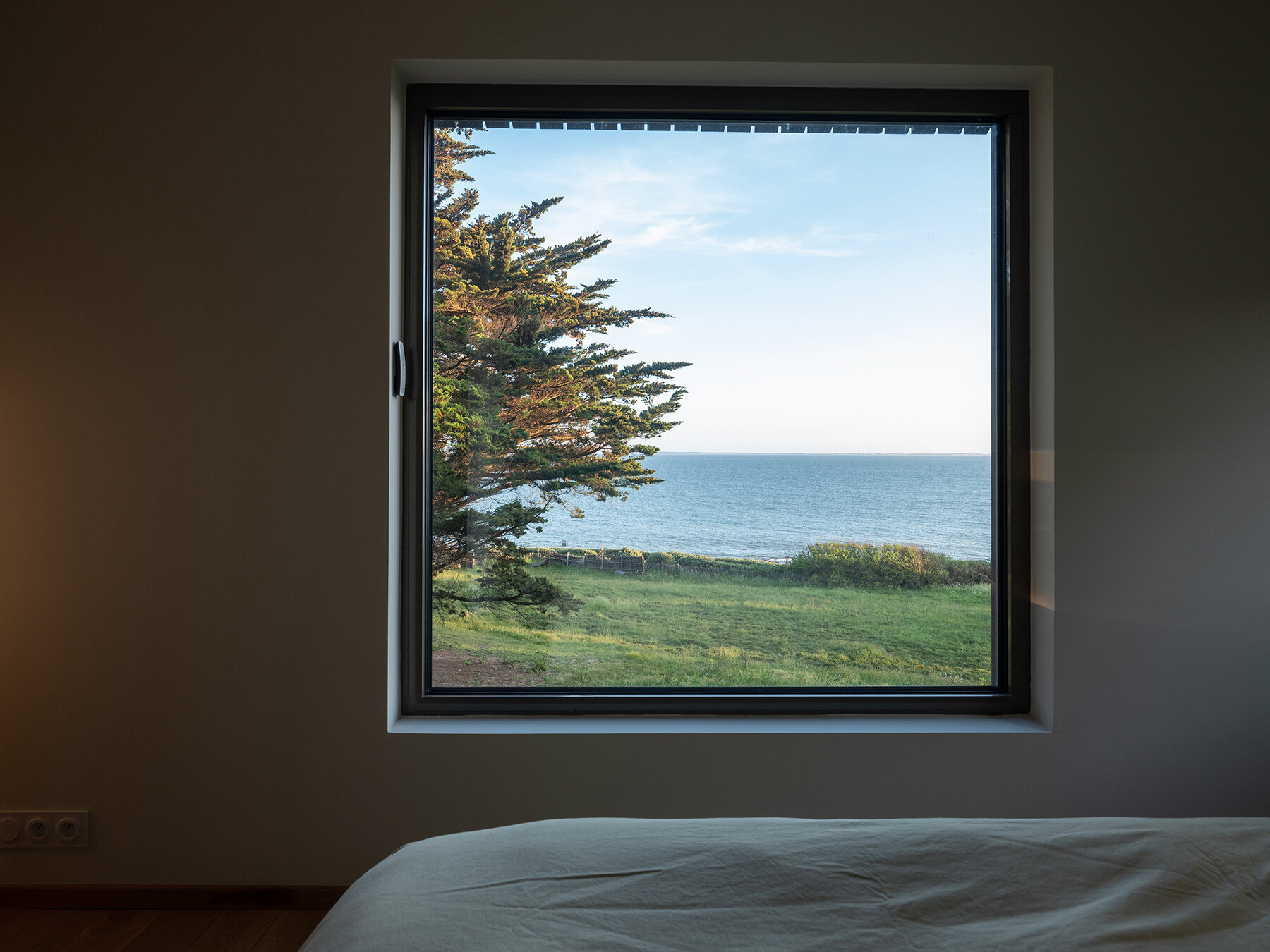 holiday-home-change-nl-designboom-full