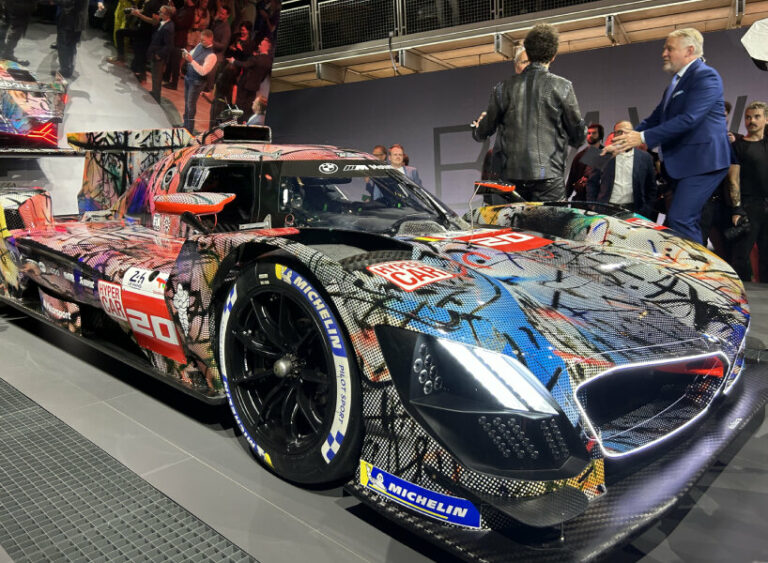 julie mehretu’s BMW art car premieres at the centre pompidou in paris ...