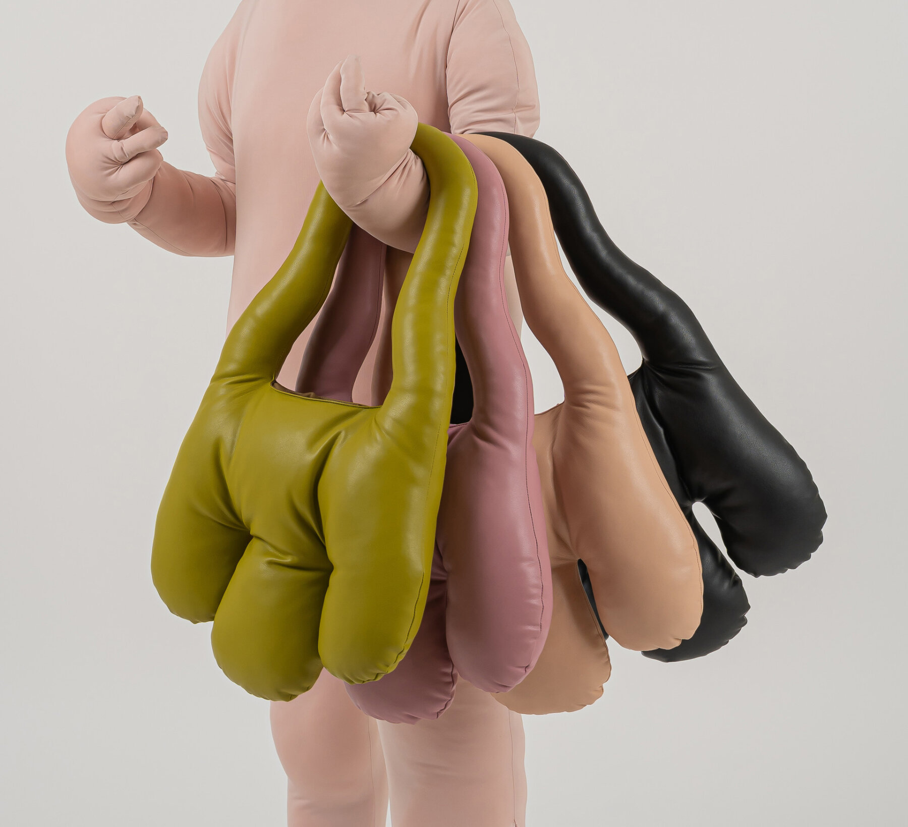 kkekk-bags-oversized-human-hands-designboom-large