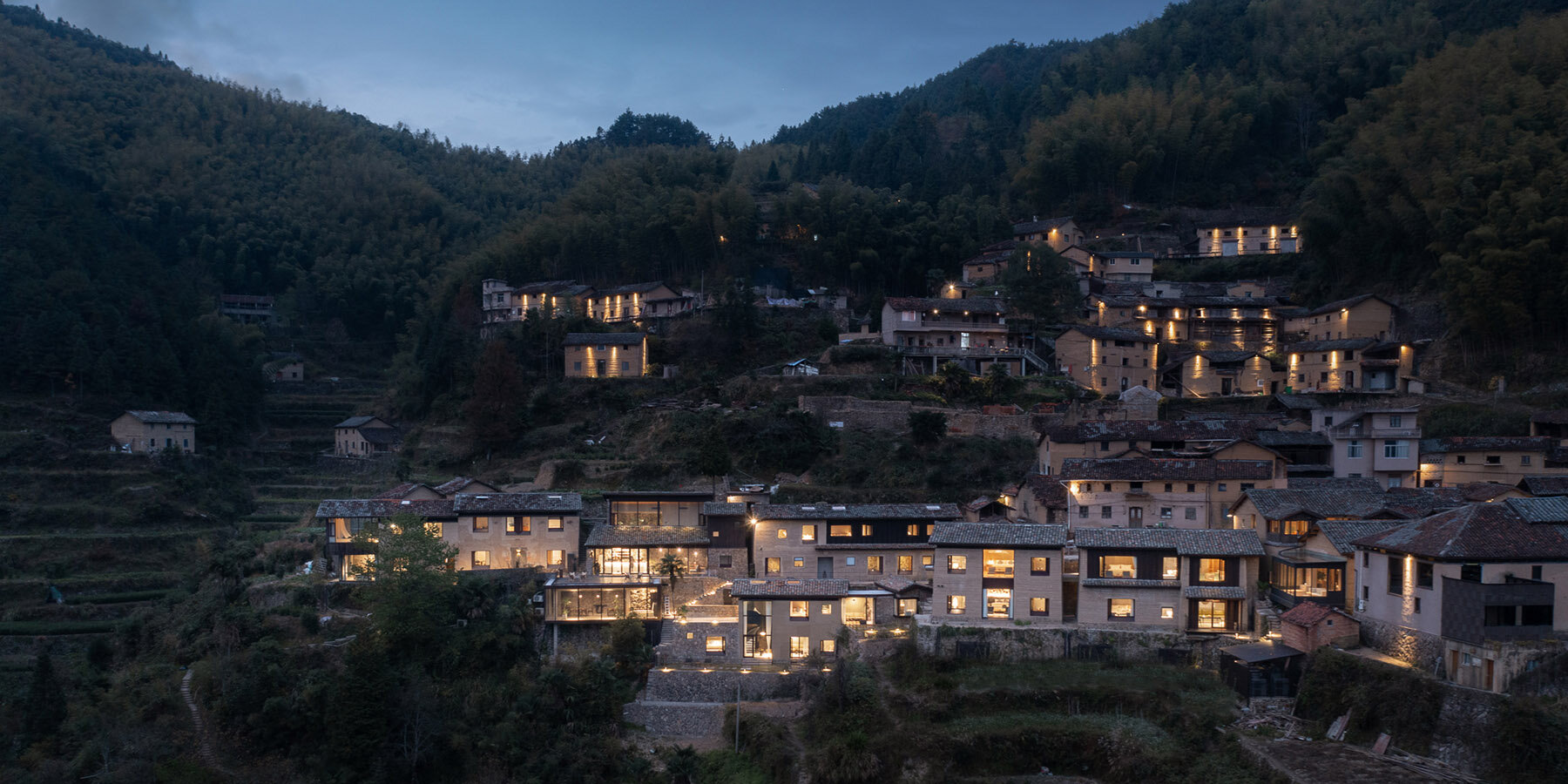 line-plus-songyang-stray-birds-art-hotel-chenjiapu-village-china-designboom-1800-2