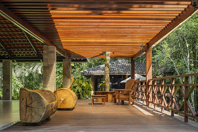 secluded casa sótão provides multi-level views to the lush brazilian landscape