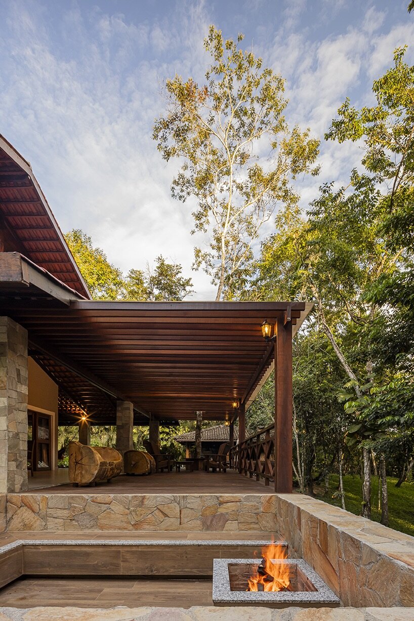 secluded casa sótão provides multi-level views to the lush brazilian landscape