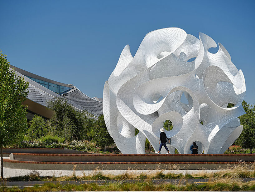 MARC FORNES / THEVERYMANY sculpts 'the orb' pavilion at google's campus