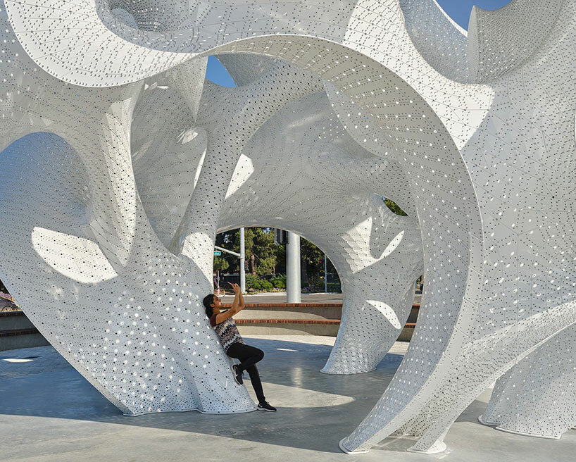 MARC FORNES / THEVERYMANY sculpts 'the orb' pavilion at google's campus