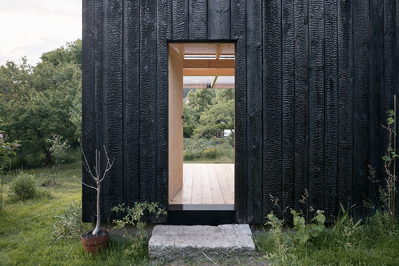 BYRÓ architekti garden pavilion