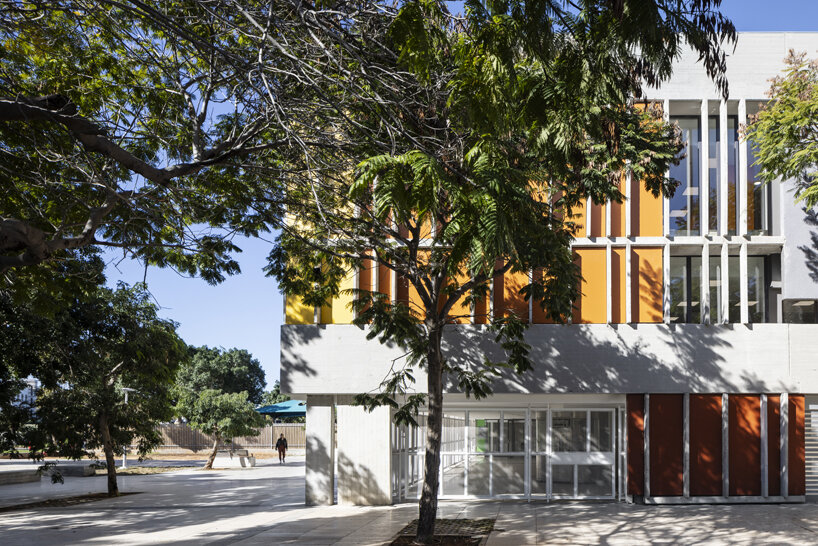 pops of color breathe new life into 1960s abandoned brutalist building ...