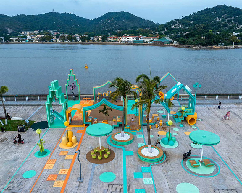 Cápsulas coloridas de 100architects transforman un terreno vacío en un espacio público divertido en la isla Hengqin