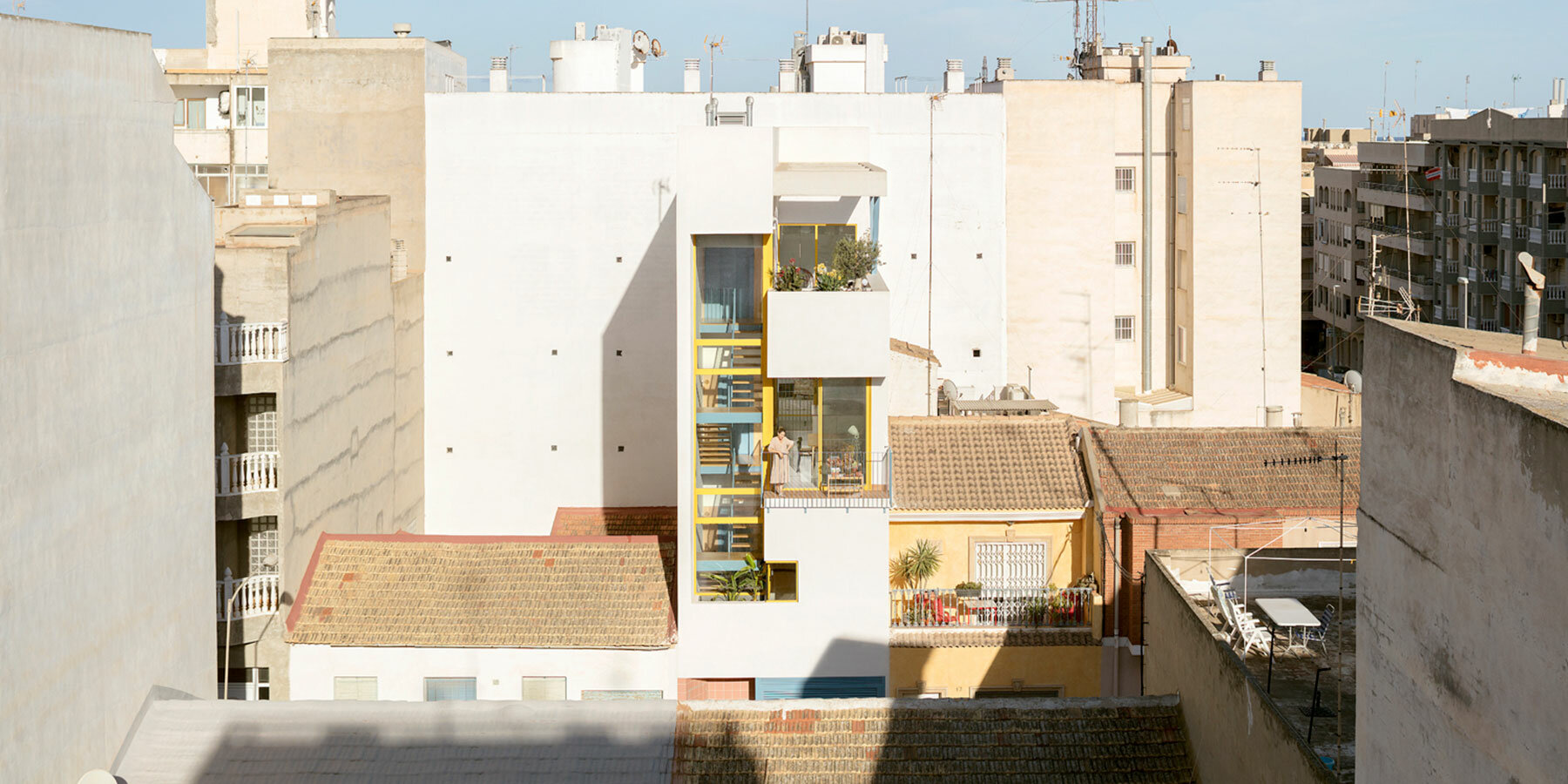 detached-house-spain-thermodynamic-energy-efficient-solutions-bernardo-cerrato-designboom-1800-01