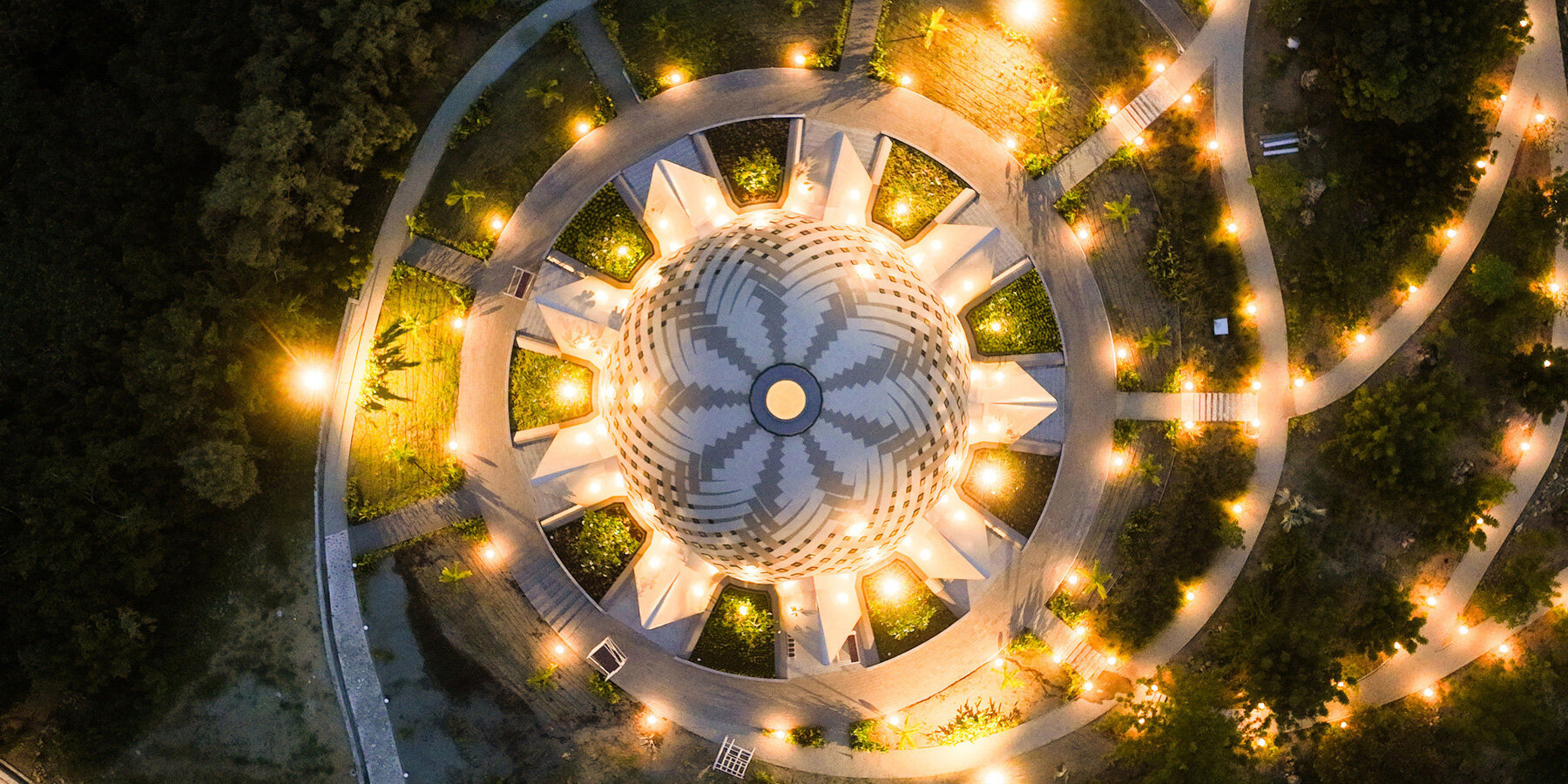 hand-woven-bahai-house-worship-papua-new-guinea-art-tradition-designboom-1800-02
