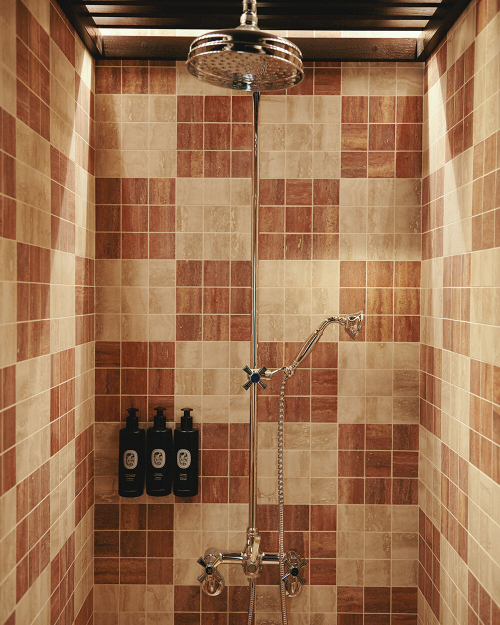 laura gonzalez blends french romanticism and japanese minimalism at hôtel hana in paris