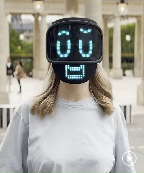 qudi mask 2 animates expressions into pixelated emoticons when users smile, laugh or cry