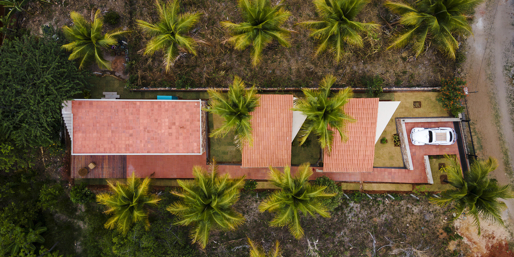 made of rammed earth, azulpitanga's vv house fuses with araripe ...