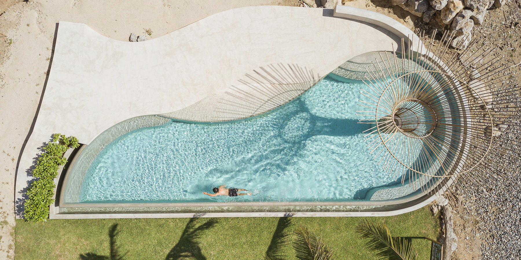 sustainable-housing-complex-fluid-form-mexican-coastal-area-designboom-1800-01