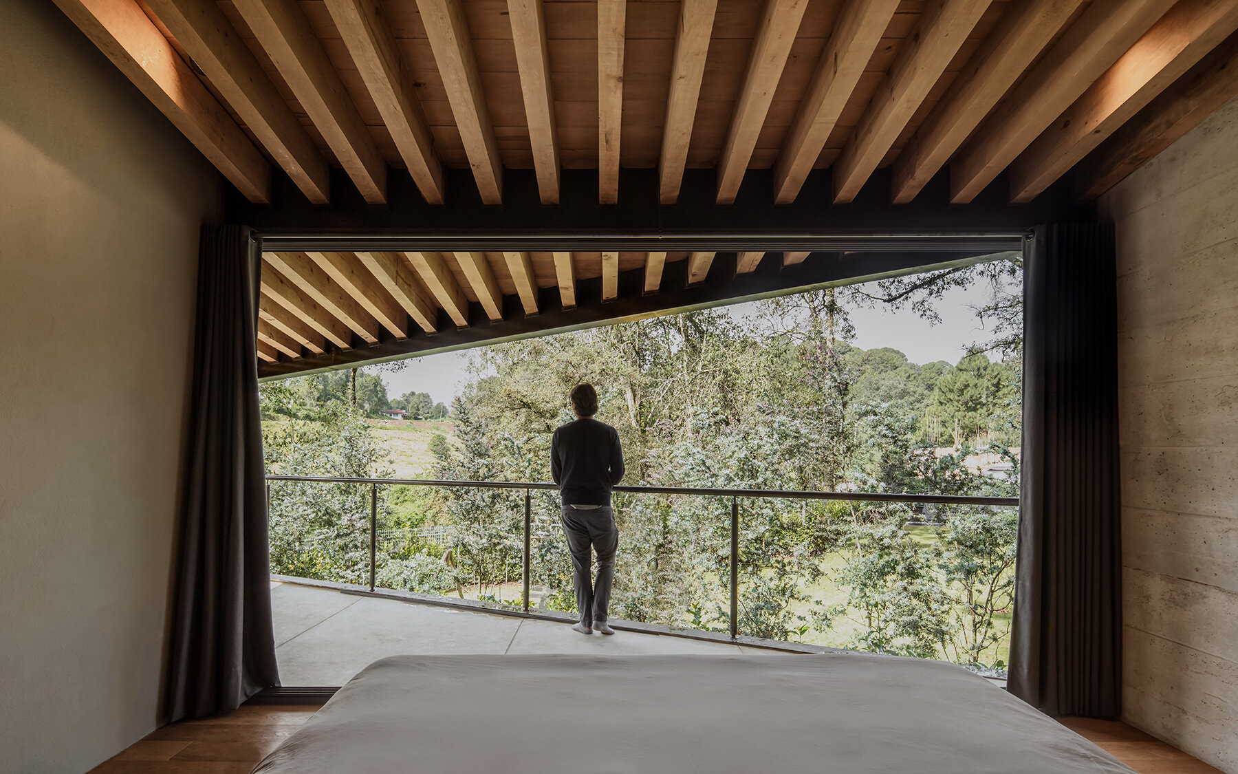 1i-arquitectura-house-tall-trees-mexico-designboom-06a