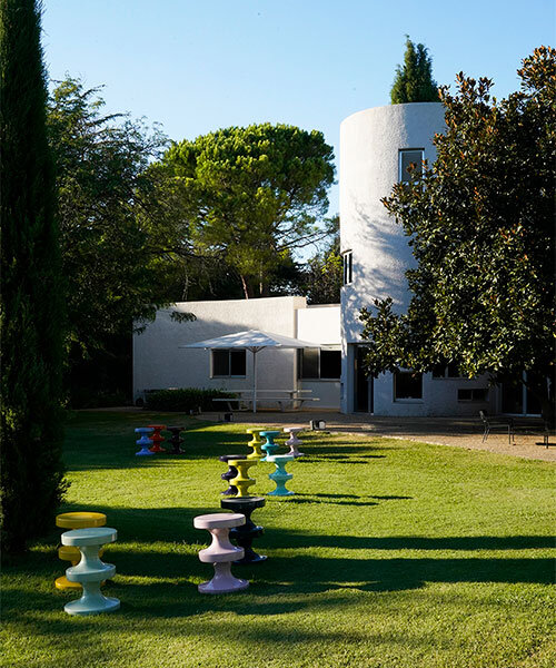 works by enzo mari, india mahdavi, and more, take over fluid villa benkemoun in arles