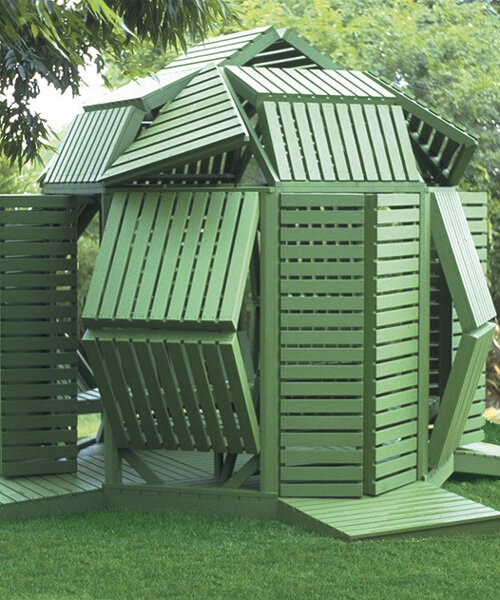 thirty slatted hinged panels construct adjustable garden pavilion by michael jantzen