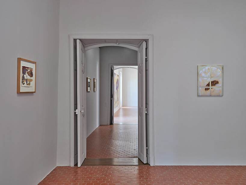 lee ufan's arles museum investigates global loss of night in exhibition by djabril boukhenaïssi