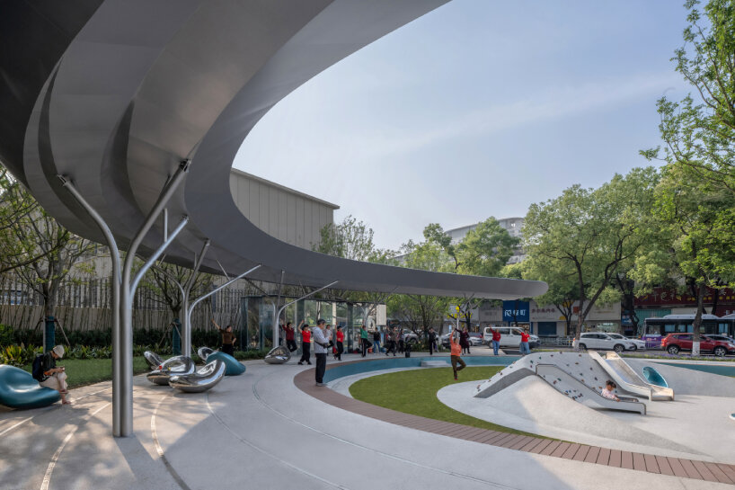 concentric pathways and gardens encircle HID landscape architecture's connective urban node in hubei, china