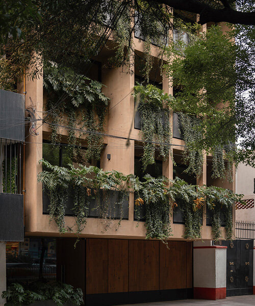 CRB arquitectos' nuevo león 207 rises exposed pigmented concrete facade in mexico city