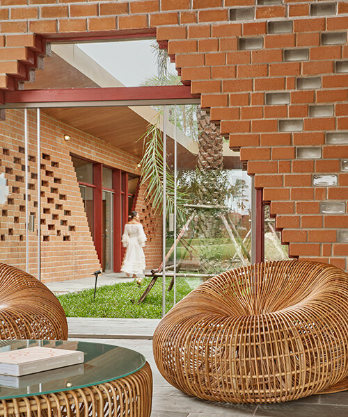 enter projects asia creates biophilic 'brickhouse' for tropical thailand