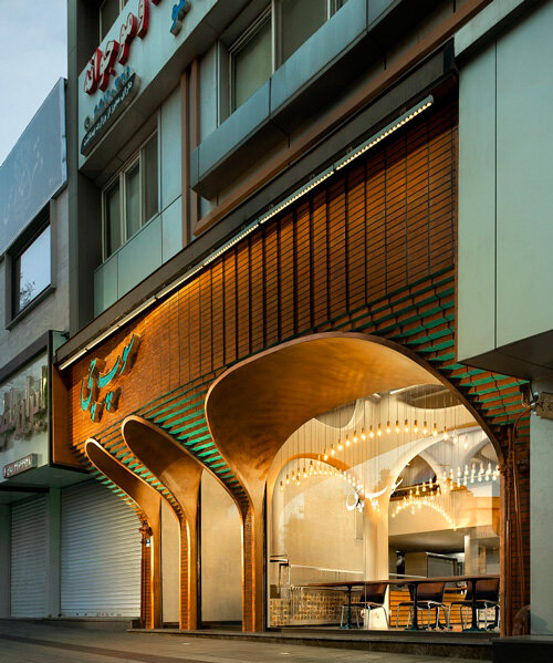 traditional iranian arch pattern adorns renovated soup chi restaurant in tehran