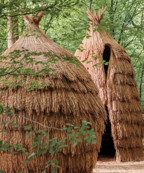 les chaumes by atelier yokyok reuses grass stems into huts that people can poke their heads