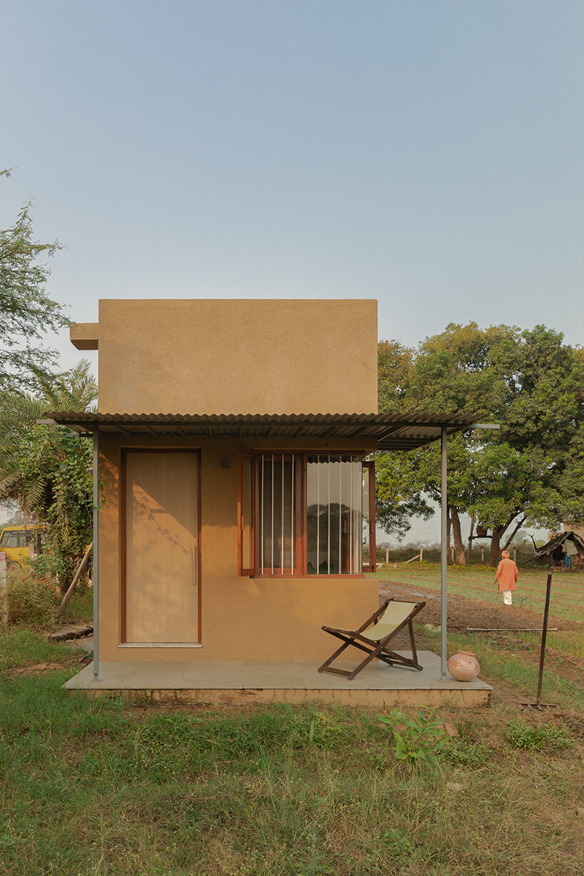 low-cost replicable tiny house addresses india’s residential needs with its adaptable interior