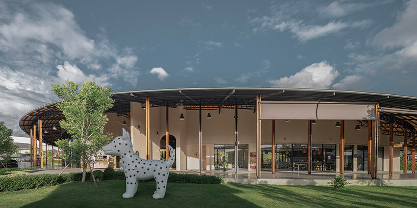 Mobius Studio Kaew Boutique