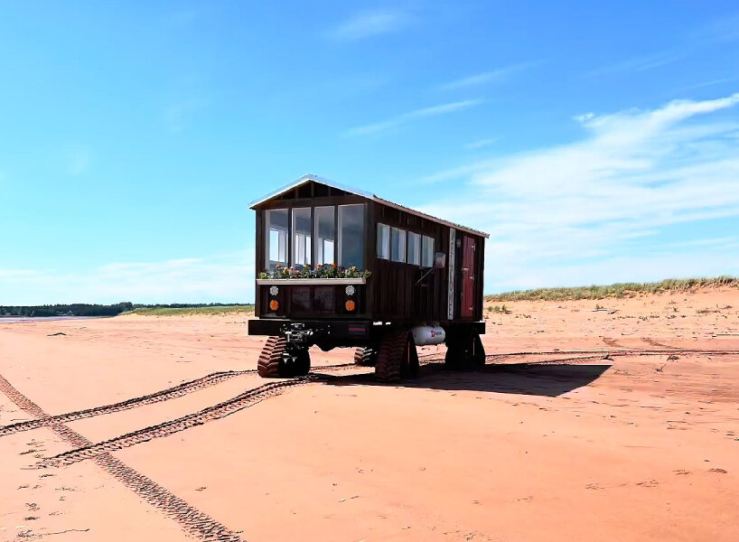 mobile tiny house rails